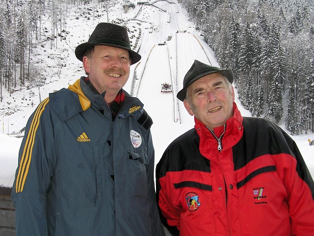 02.jpg - Mit Vater Hans Pichler, langjähriger Leiter des Biathlon-Zentrums